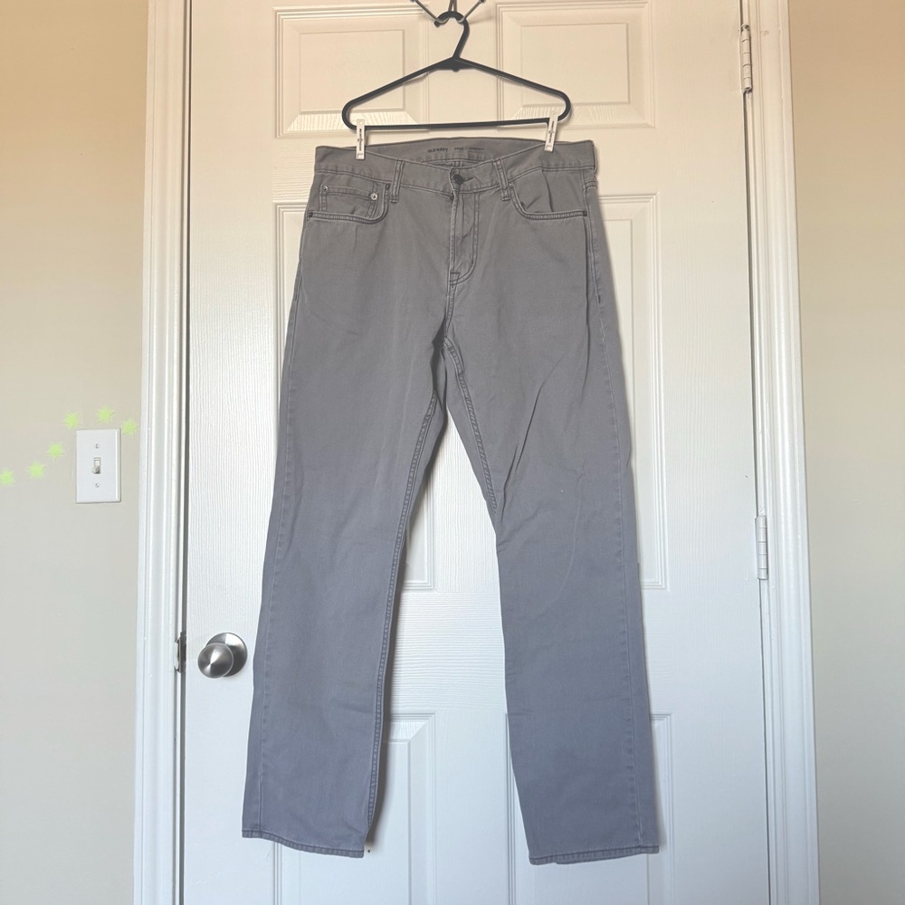 Old Navy Jeans Straight
Size 34 x 32
